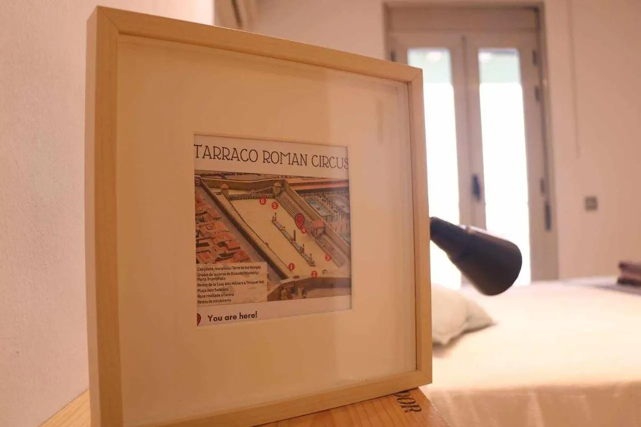 Tarragona Circus Apartment
