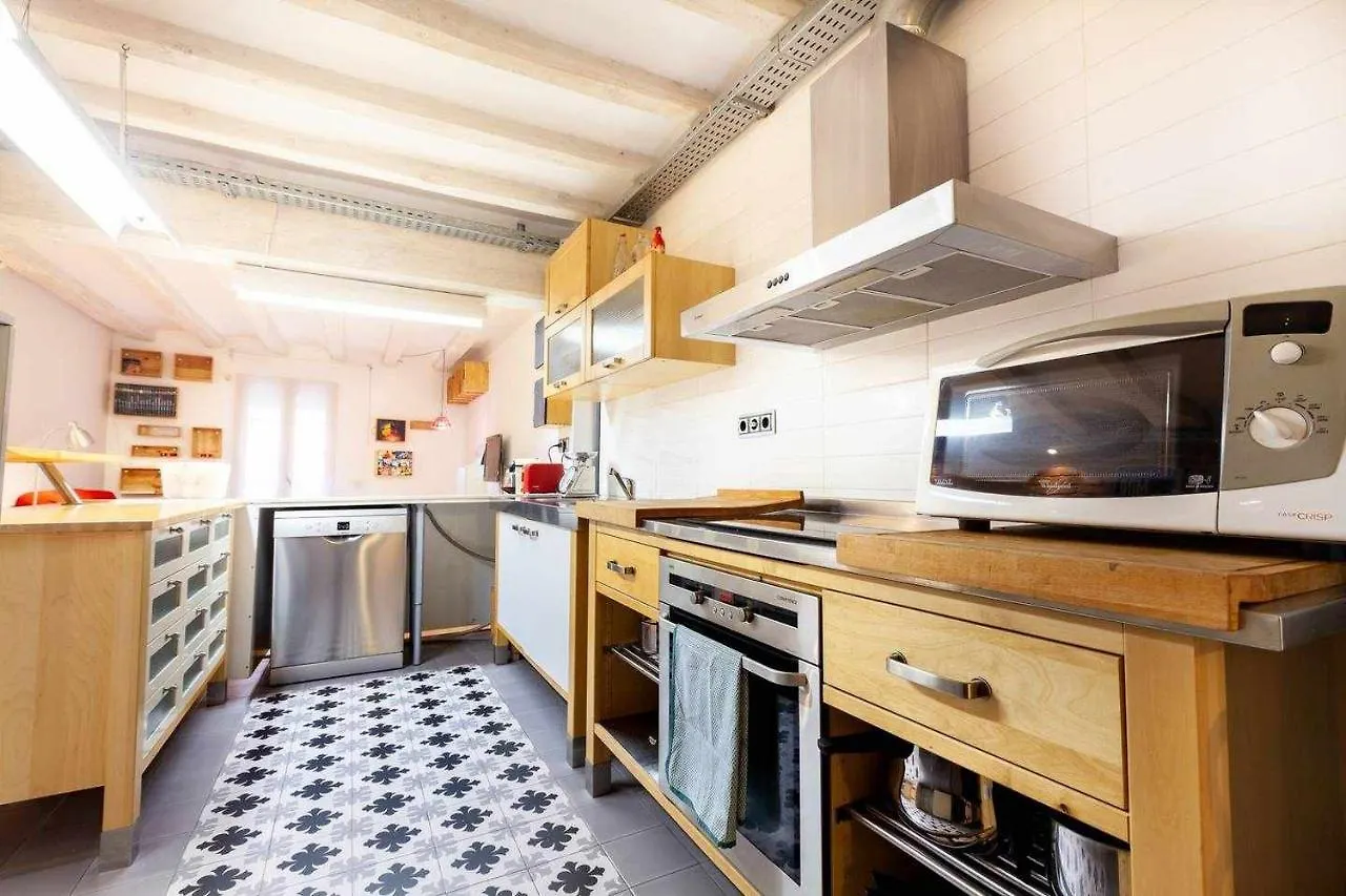 Tarragona Circus Apartment 0*,